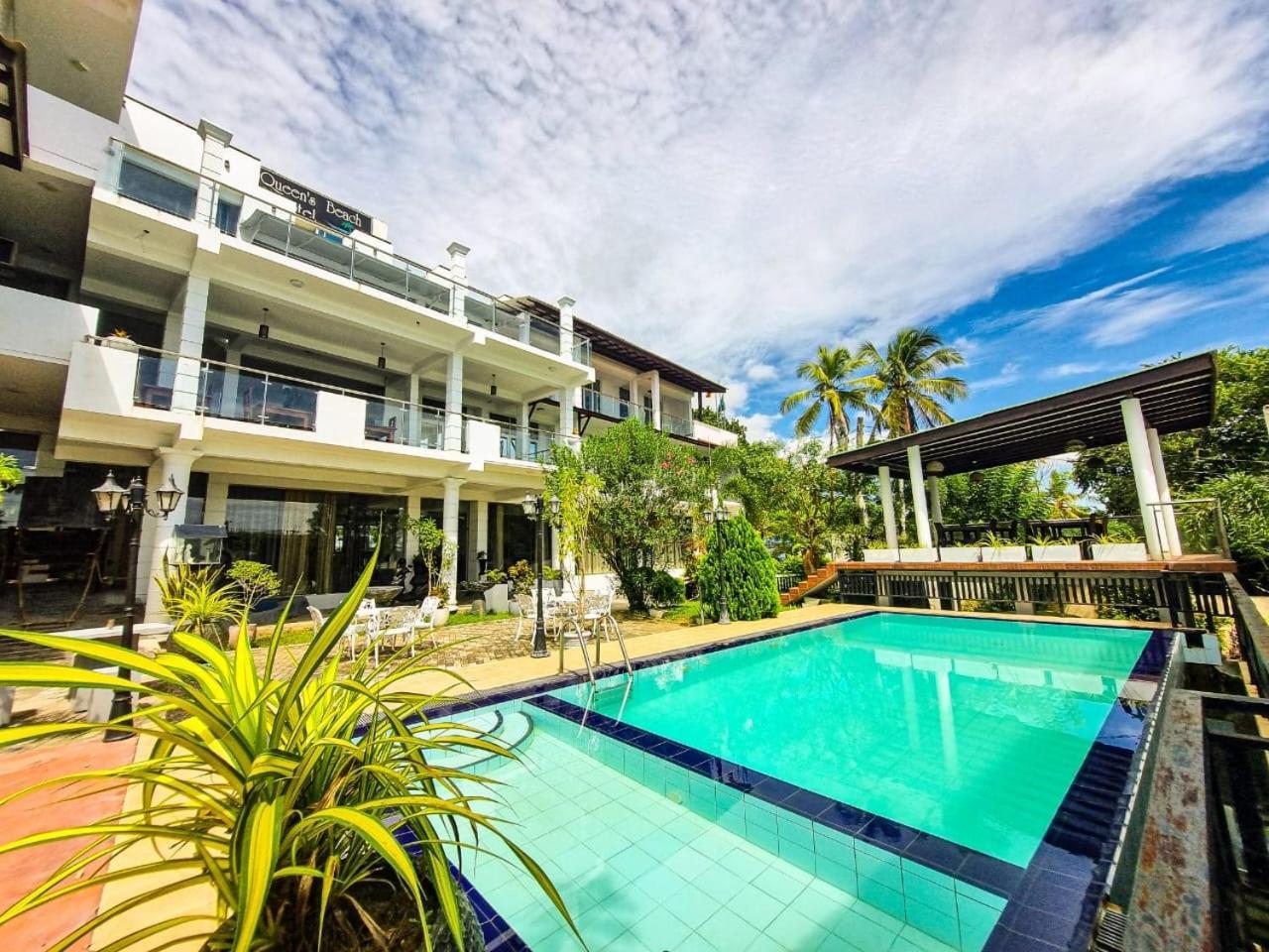 Queens Beach Hotel Tangalle Exterior photo